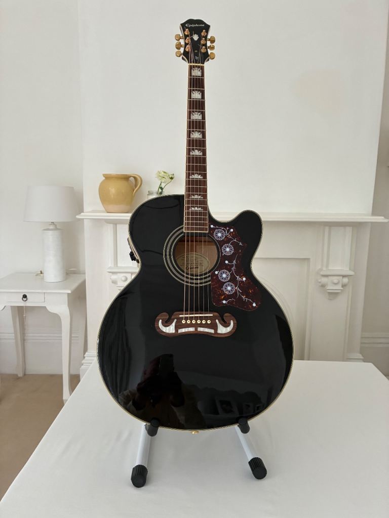 Epiphone EJ-200CE BK Acoustic-Electric Guitar – Black, Good Condition
