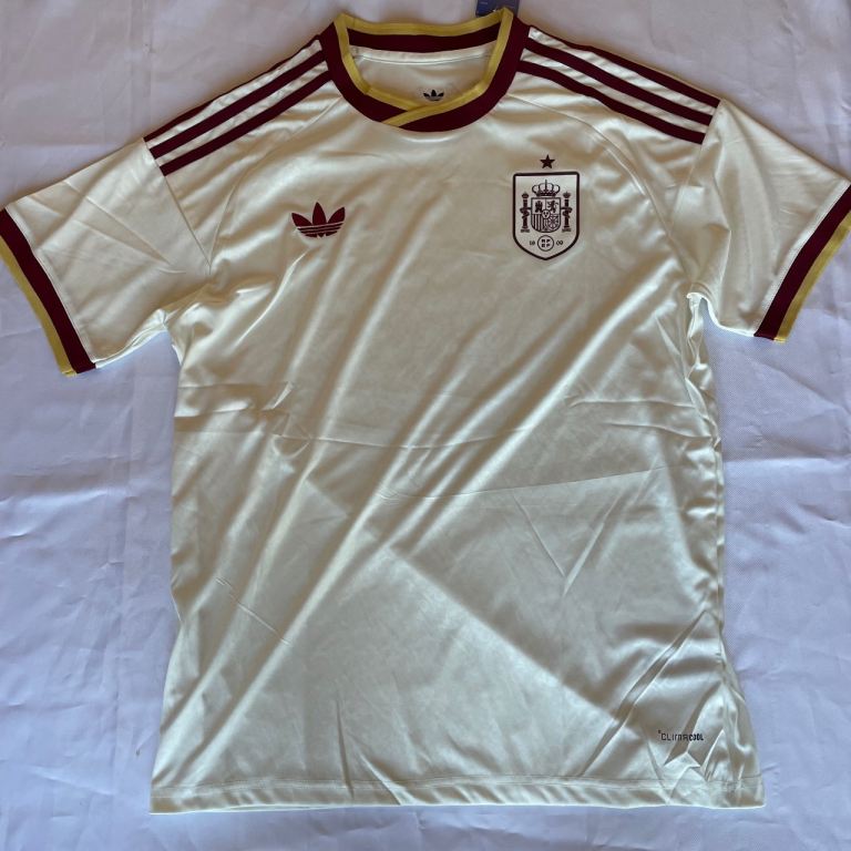 World Cup 2026 Spain Away Shirt | Fast Shipping | Large