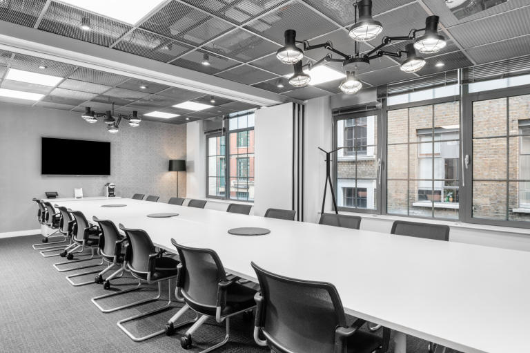 London - EC1V1NR \ Flexible Office Space for Up to 10 Desks