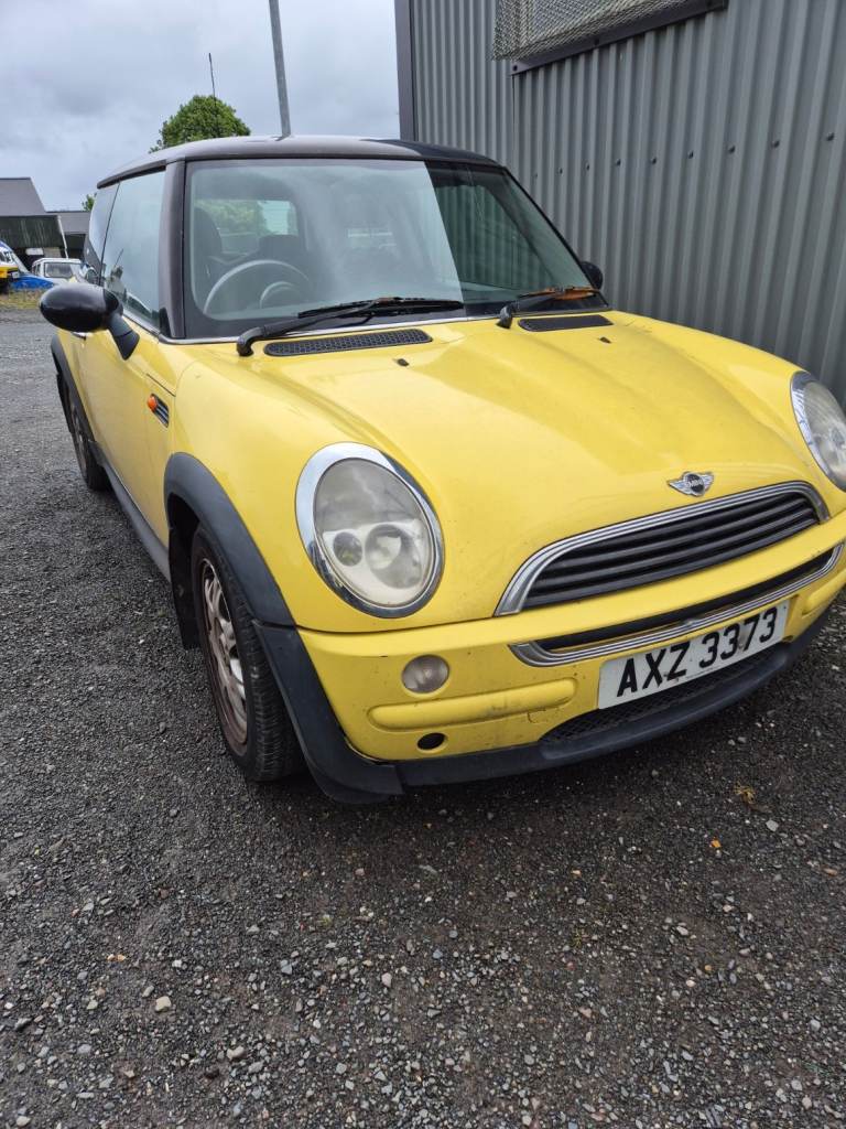 2004 MINI ONE 1.4 DIESEL BREAKING FOR PARTS