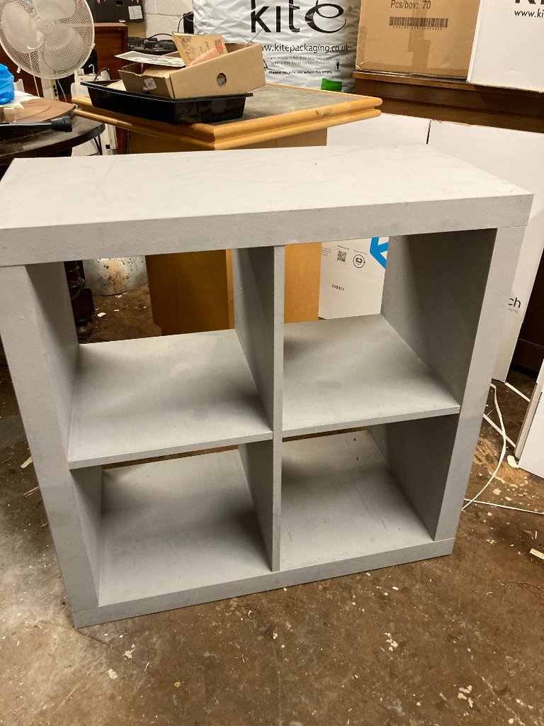 GREY DISPLAY STAND/PIGEON HOLES FOR HOME/SHOP DISPLAY FITTINGS