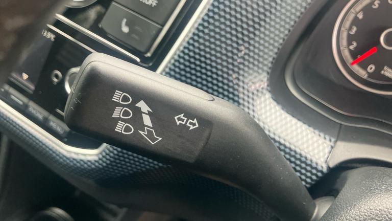 2022 Volkswagen up! 1.0 65PS R-Line 5dr HATCHBACK PETROL Manual