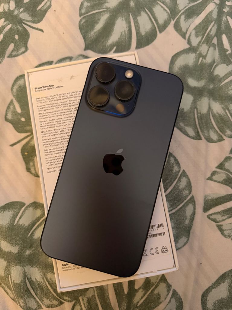 Apple iPhone 15 Pro Max - Black, Good Condition