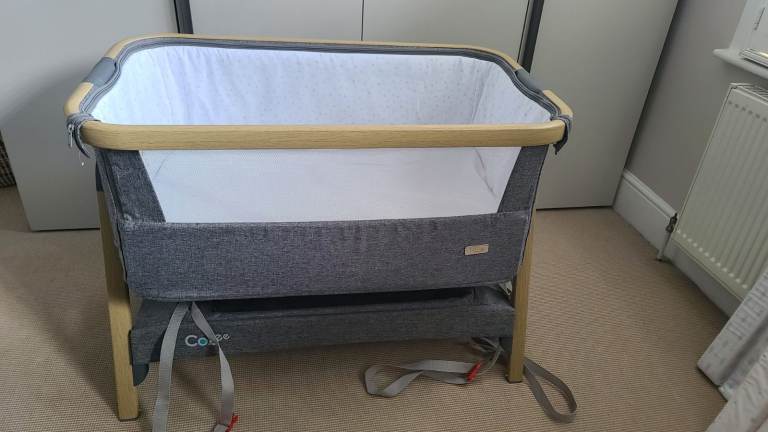 Tutti Bambini Bedside Crib – Grey