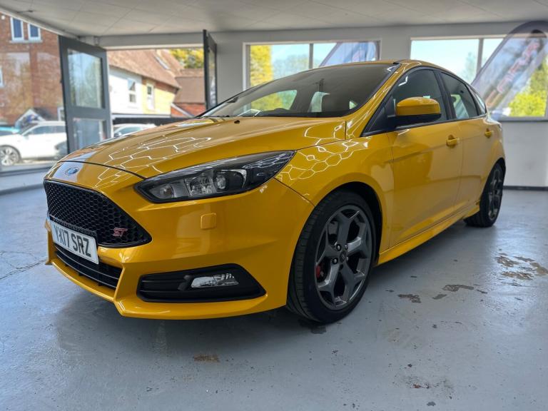 2017 Ford Focus 2.0T EcoBoost ST-3 5dr HATCHBACK Petrol Manual