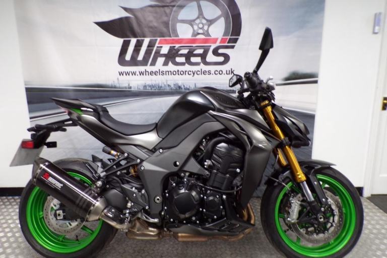 2026 KAWASAKI Z1100 SE PERFORMANCE AKRAPOVIC EXHAUST FITTED