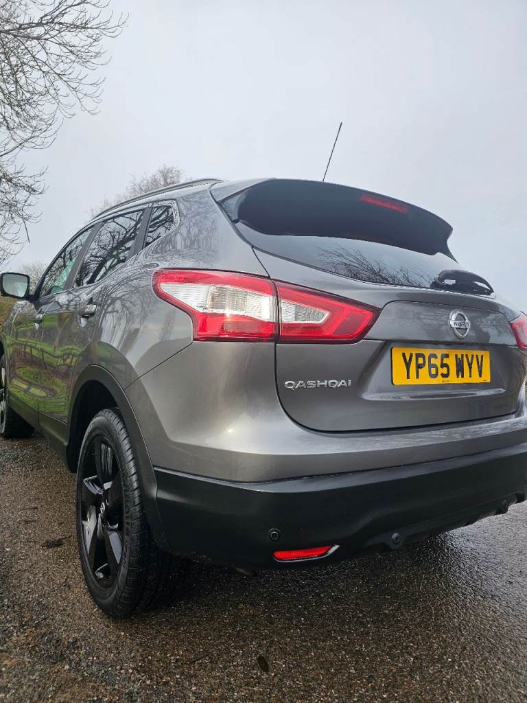 Nissan, QASHQAI, Hatchback, 2015, Manual, 1197 (cc), 5 doors