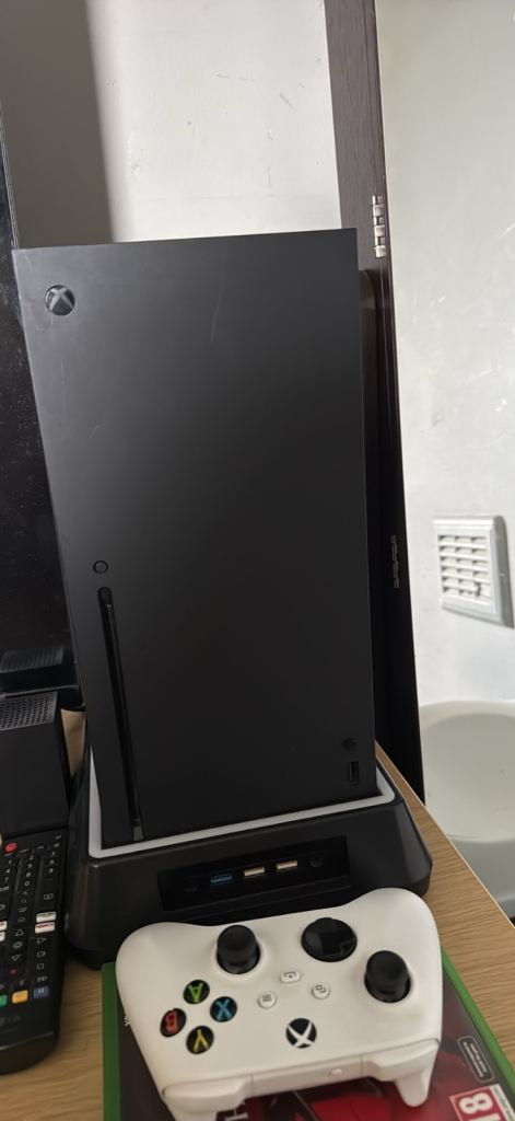 Xbox Series X Console with White Controller – Good Condition