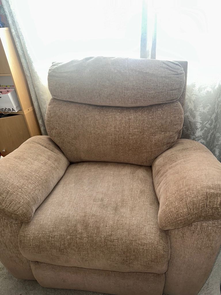 Comfortable Recliner Armchair – Beige Fabric, Good Working Order