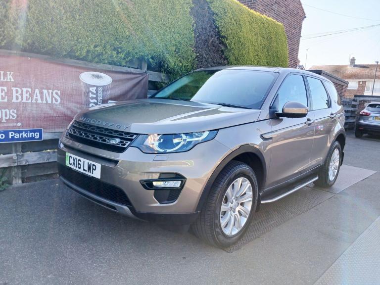 2016 Land Rover Discovery Sport 2.0 TD4 SE Tech 4WD Euro 6 (s/s) 5dr ESTATE Diesel Manual