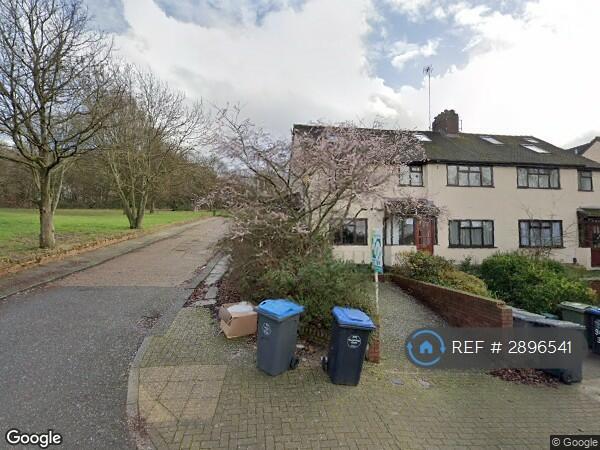 2 bedroom flat in Beverley Gardens, Wembley, HA9 (2 bed) (#2896541)