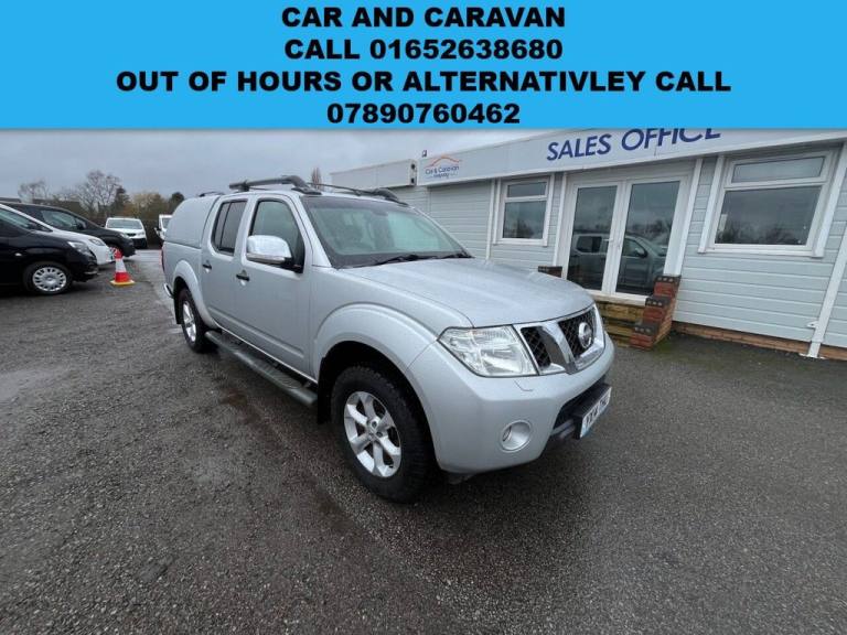 2014 Nissan Navara Double Cab Pick Up Tekna 2.5dCi 190 4WD PICK UP DIESEL Manual