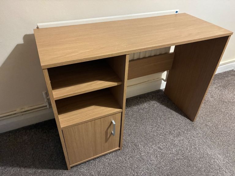 FREE - Desk