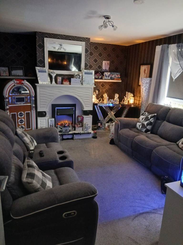 2 bedroom bungalow whitehead