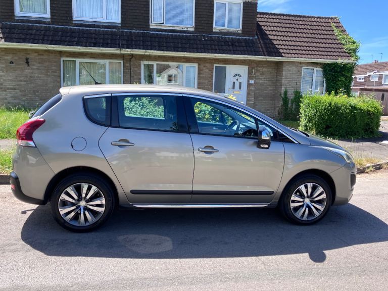 Peugeot, 3008, Hatchback, 2017, Manual, 1560 (cc), 5 doors