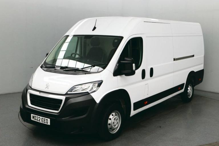 2022 Peugeot Boxer 2.2 BlueHDi 435 Professional 140 BHP L4 H2 Euro 6 ULEZ free Panel Van Diesel M...