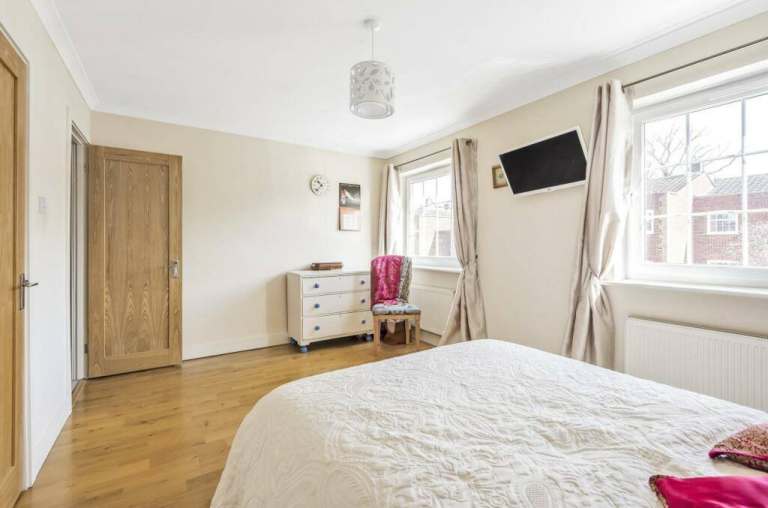 🎉Modern Double Room | Available Now!!! All bills included ✅