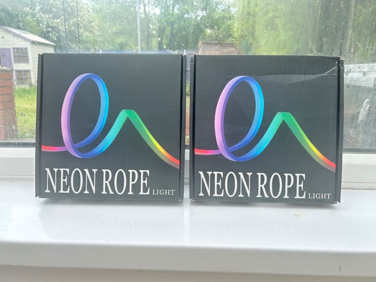 2x 5 Meter neon rope lights RGB with the remote 