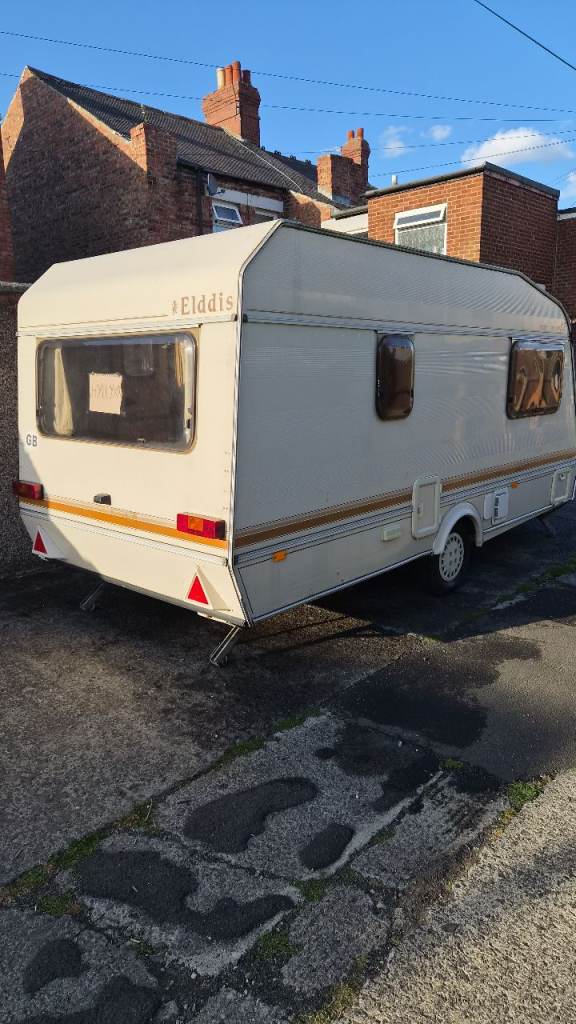 Caravan £500