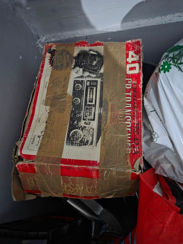 image for Cb transceiver trc-422a