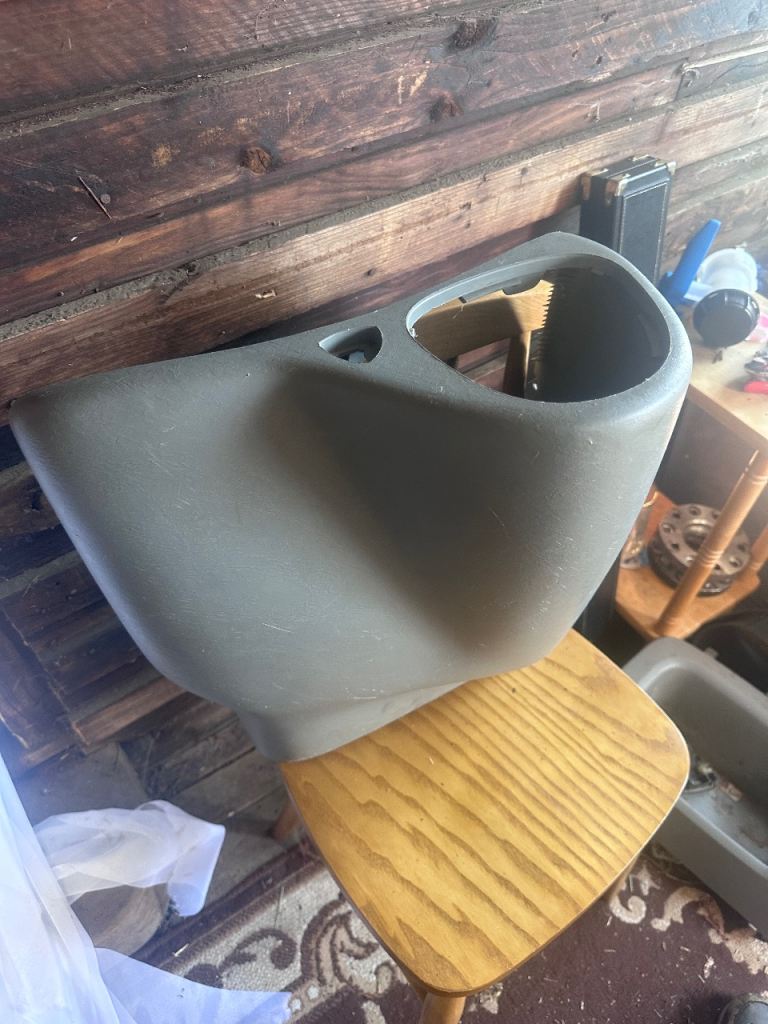 Vauxhall vivaro gear box cover 