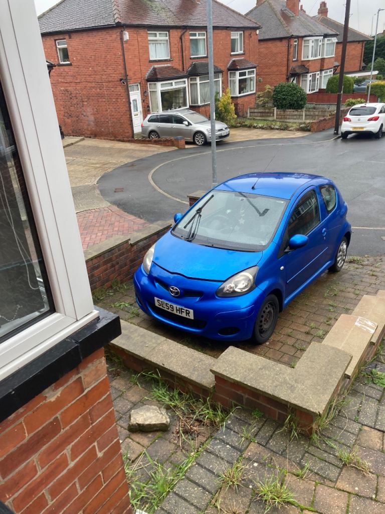 Toyota, AYGO, Hatchback, 2009, Manual, 998 (cc), 3 doors