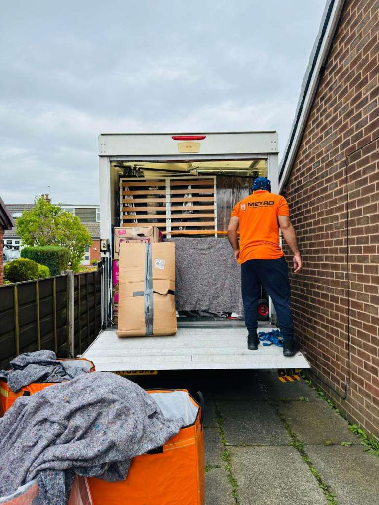 Metro Man and van Bury/Greater Manchester