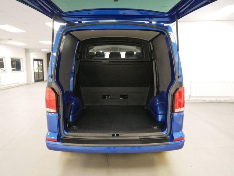 72 VW TRANSPORTER T30 2.0 TDI 150 BHP HIGHLINE DSG AUTO KOMBI 5 SEATER ( NO VAT)