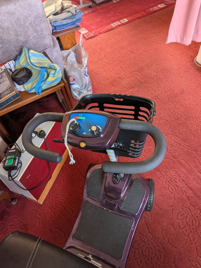 Mobility scooter