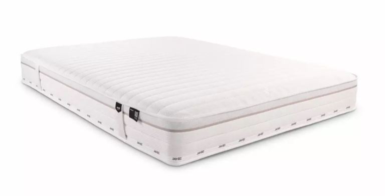 2000 Pocket Sprung Mattress – Medium Firm, 23cm Depth, brand new 