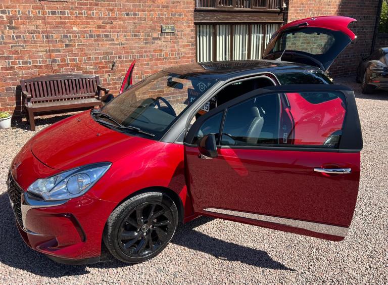 2017 DS Automobiles DS 3 1.6 BlueHDi Connected Chic 3dr HATCHBACK Diesel Manual