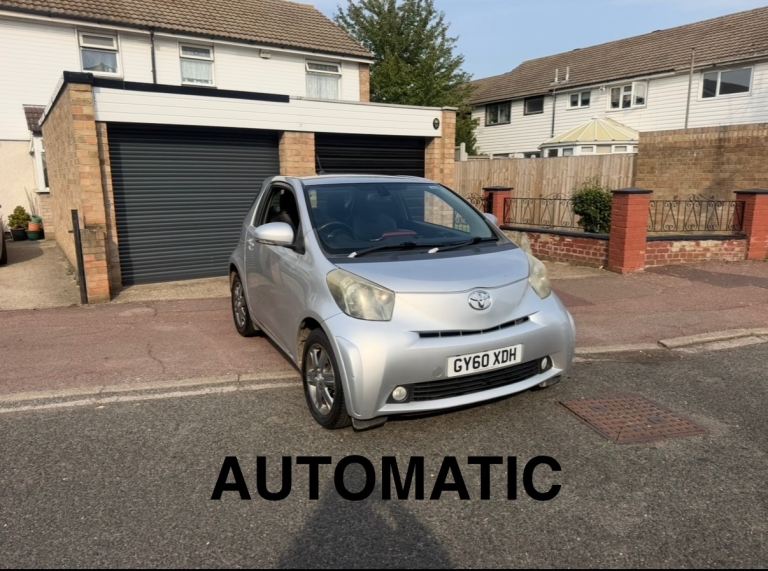 Toyota, IQ, Hatchback, 2010, Other, 998 (cc), 3 doors