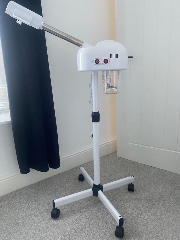 Facial steamer 