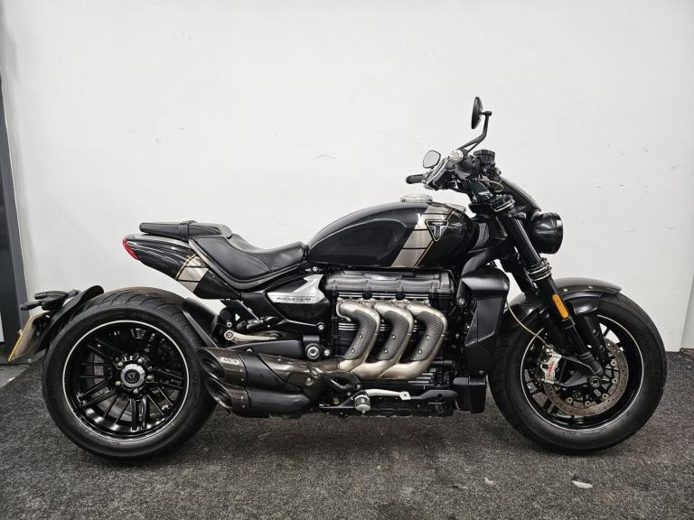 TRIUMPH ROCKET 3 TFC **  ARROW EXHAUST - BAR END MIRRORS - MOT JAN 2027 **
