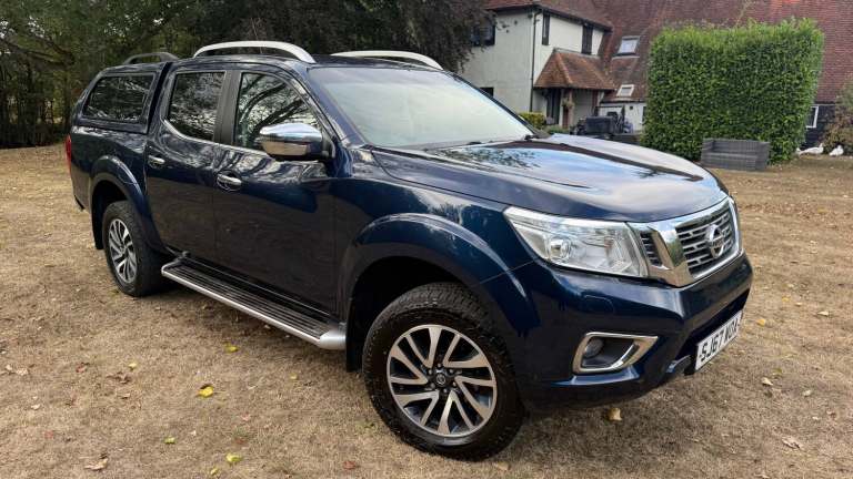 2017 Nissan Navara Double Cab Pick Up Tekna 2.3dCi 190 4WD PICK UP DIESEL Manual