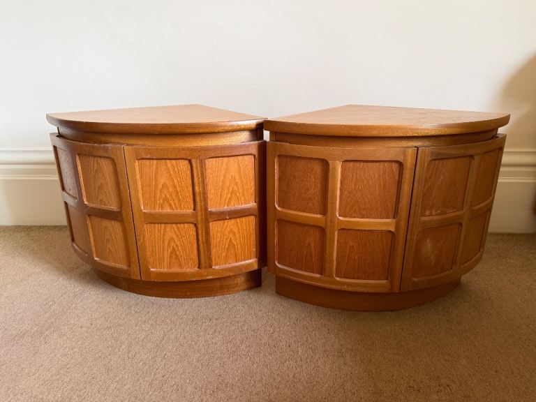 x2 Corner Nathan Units/Sidetables 