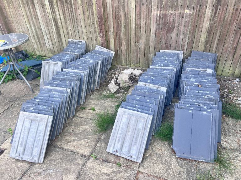 Cheap roof tiles