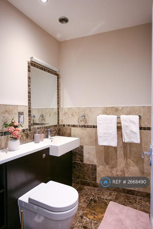 2 bedroom flat in Brighton, Brighton, BN1 (2 bed) (#2668490)