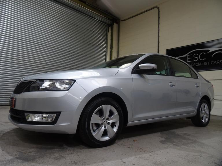 2015 Skoda Rapid 1.4 TSI 125 SE 5dr DSG Automatic **LOW MILEAGE*ONLY 22000 MILES FROM NEW** HATCH...