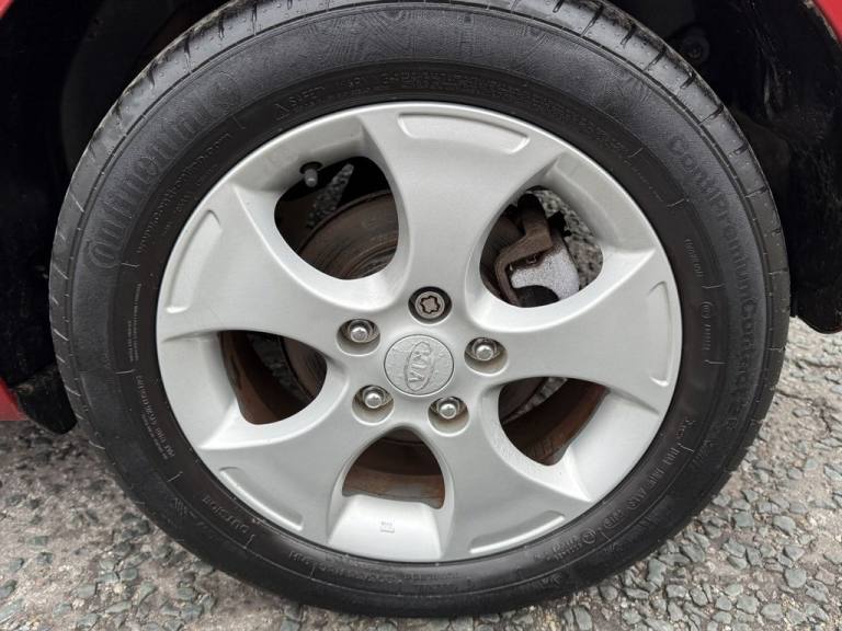 2013 Kia Venga 1.6 2 MPV 5dr Petrol Auto Euro 5 (123 bhp) MPV Petrol Automatic