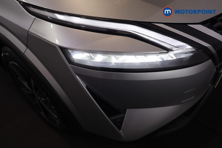 2022 Nissan Qashqai 1.3 DiG-T MH 158 Tekna 5dr Xtronic SUV Petrol Automatic