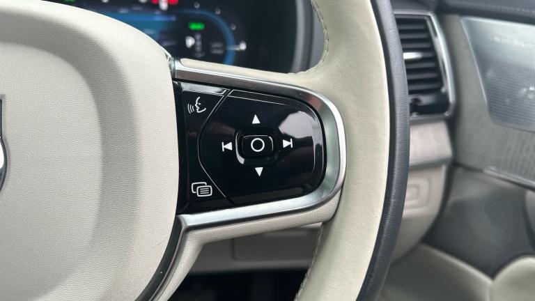 2023 Volvo XC90 2.0 T8 [455] RC PHEV Ultimate Dark 5dr AWD Gtron Estate Estate Hybrid Automatic