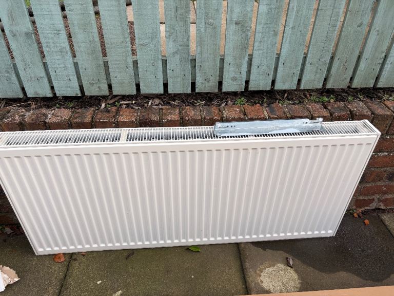 image for 2 Radiators Type 22 Double Fin 140 x 60 & 120 x 60CM