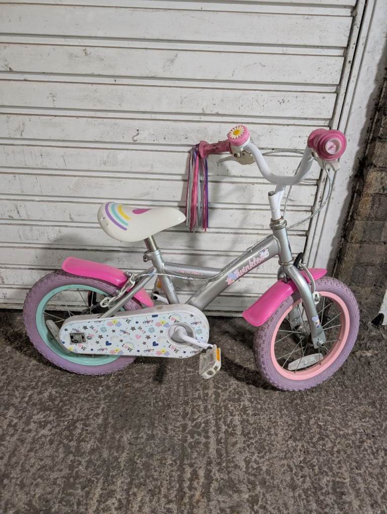 Girls Silver and Pink Kids Bike – Good Condition