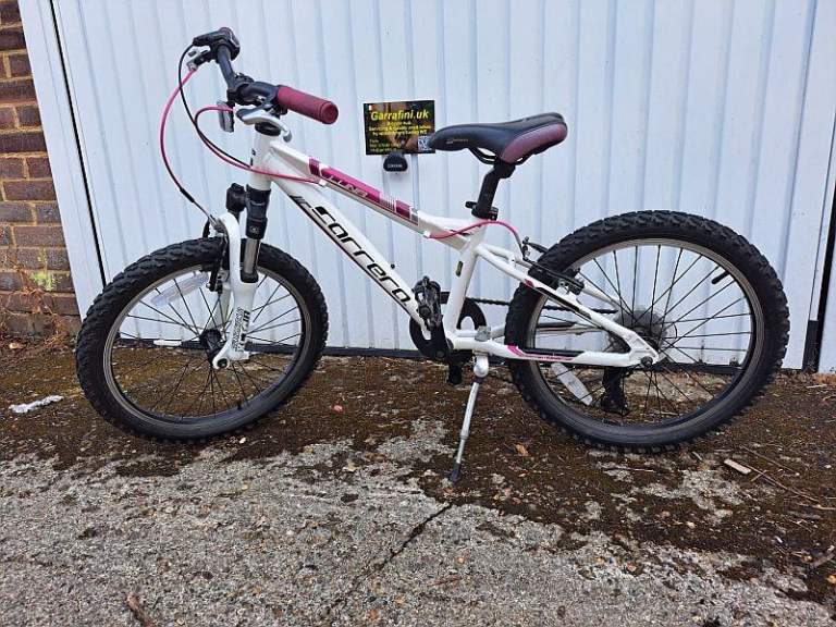 Carrera Kids Bike - White and Pink, Good Condition