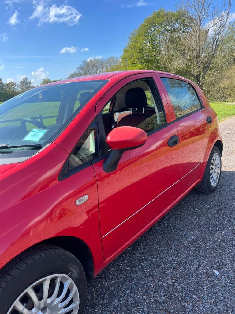 Fiat, GRANDE PUNTO, Hatchback, 2009, Manual, 1368 (cc), 5 doors