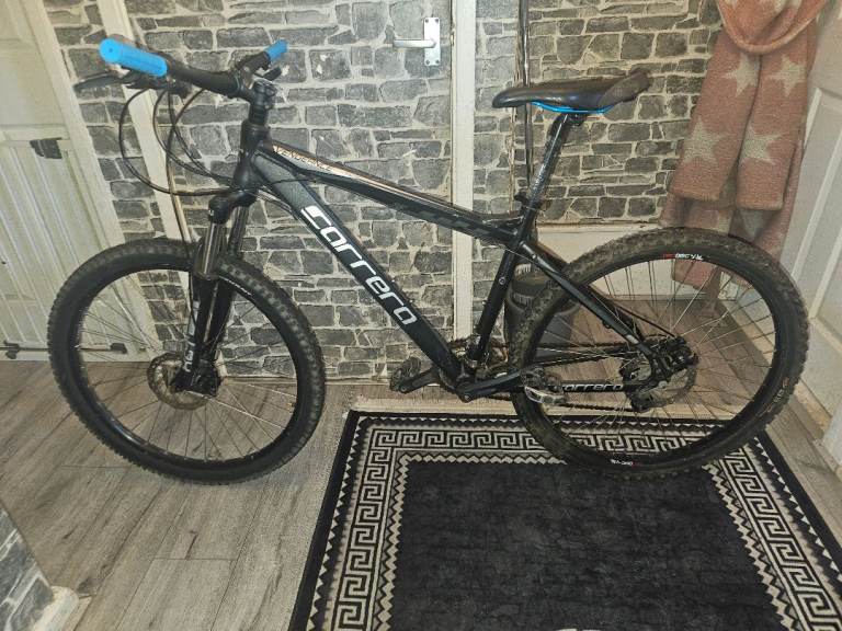 Carrera vengeance mountain bike