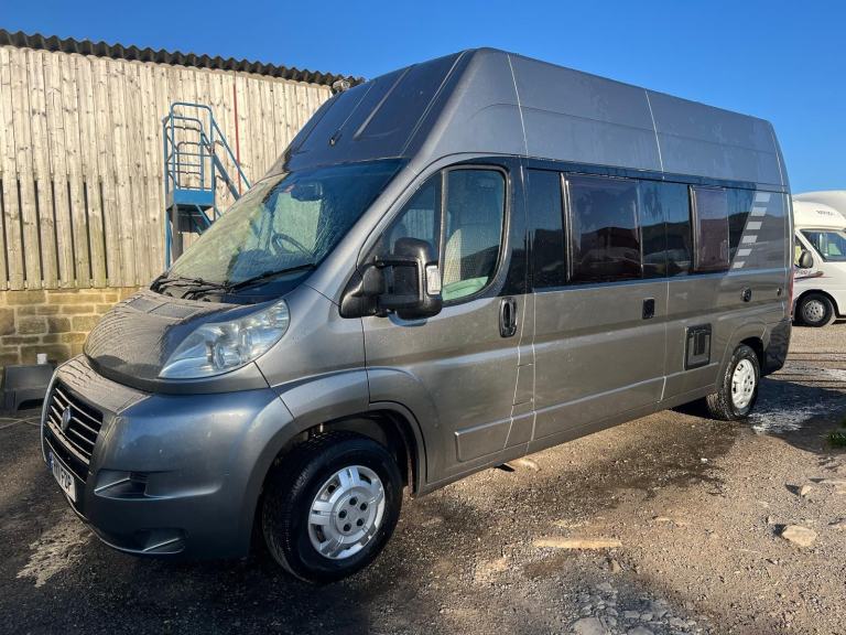 2011 - Adria Twin 600 SL - 2.3ltr - 65,000 Miles - 3 Berth / 4 Belts 