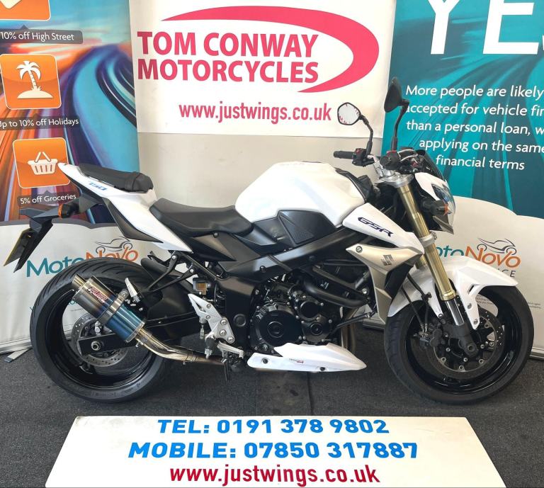 SUZUKI GSR750 L1, 2011(61), 3 OWNERS, ONLY 15,483 MILES, FUEL SILENCER, £3795