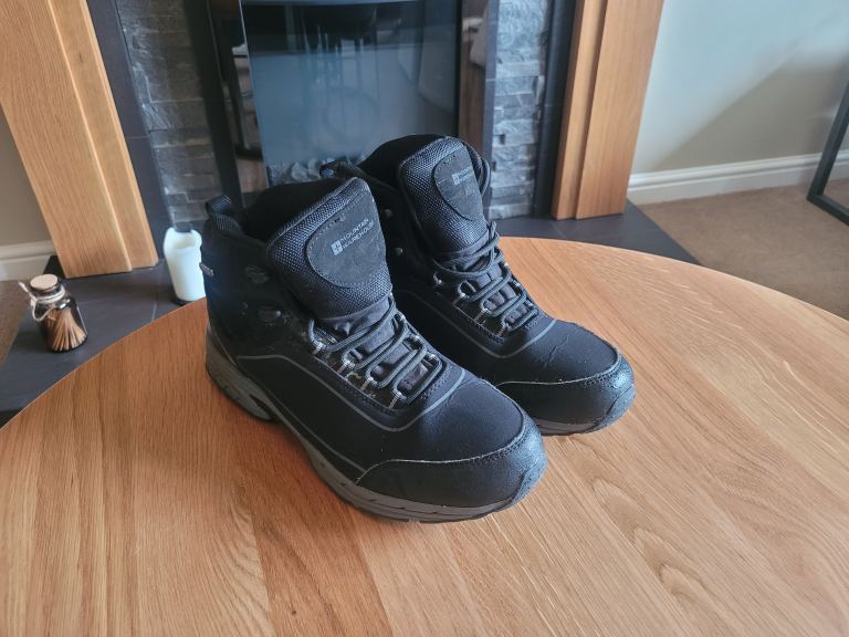 Mountain warehouse boots 